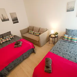 Hostal Private By Plaza Universidad, Barcelona